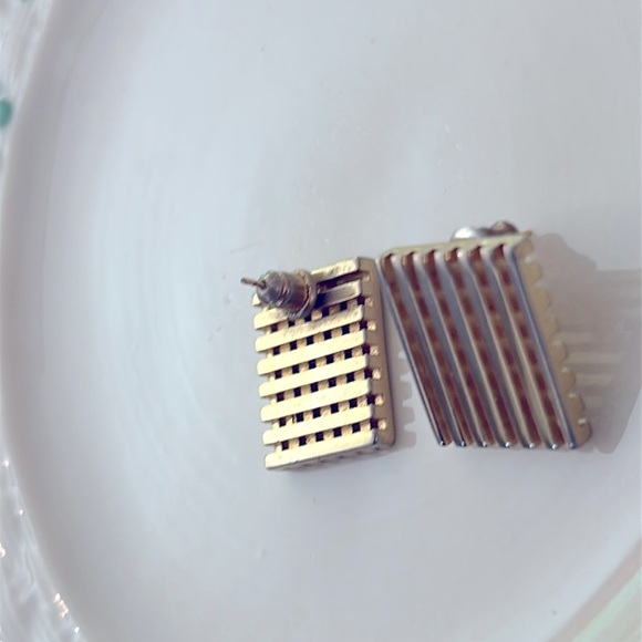 Gold Square Block Striped Earrings Vintage - Picture 4 of 4